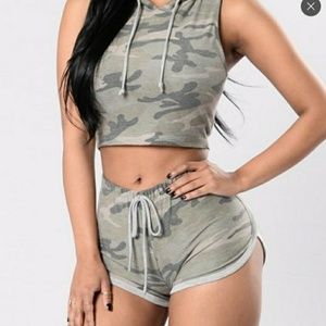 Shorts and sleevless hoodie set
